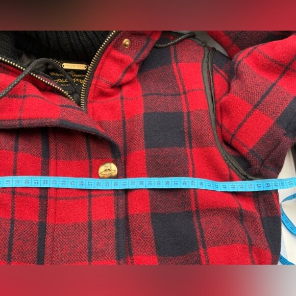 🆕 VIVIENNE WESTWOOD ANGLOMANIA 🧿 NWT Red & Black Plaid Wool Down Jacket, Sz S - Picture 16 of 16